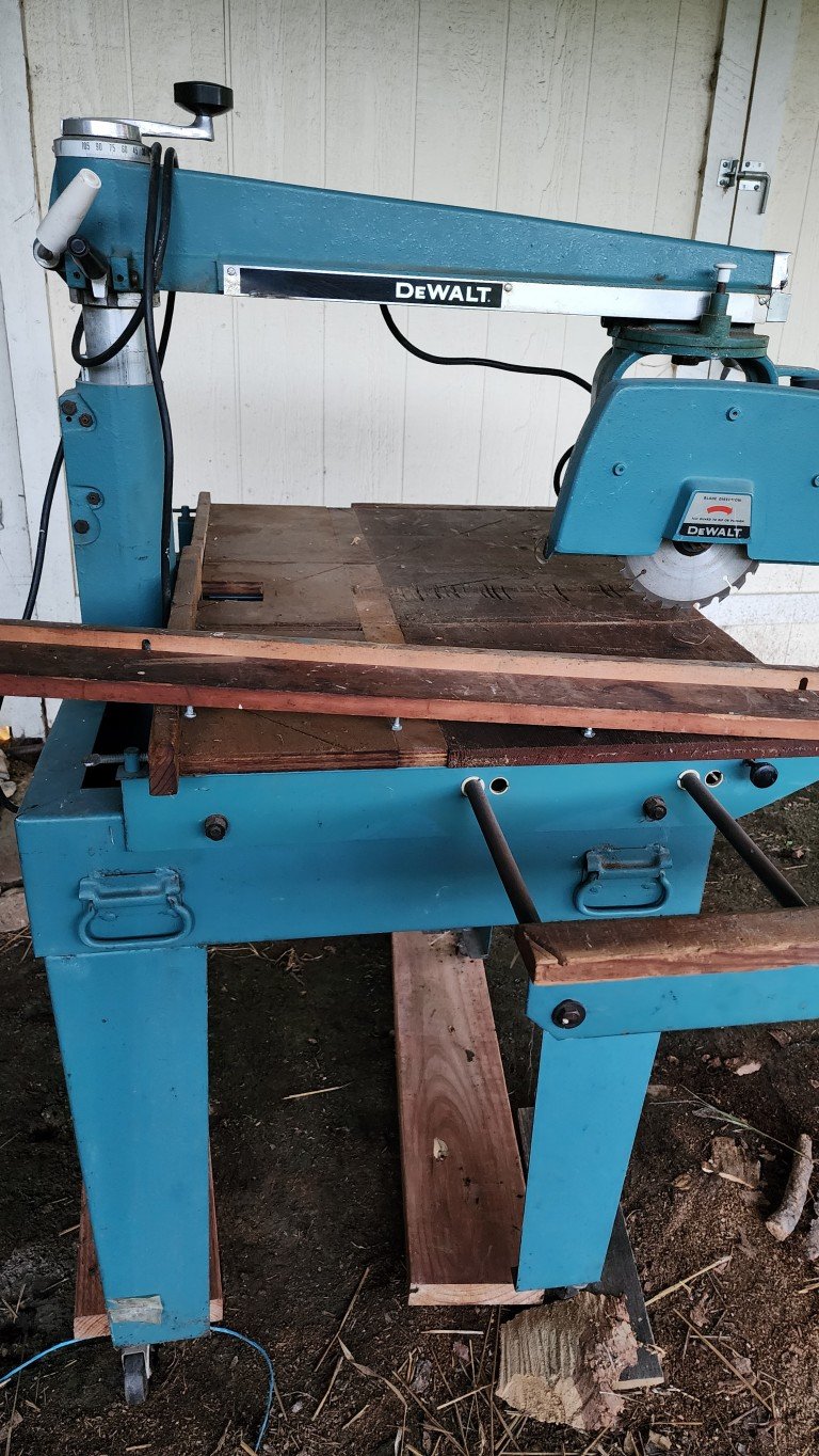 Radial arm saw, left side view